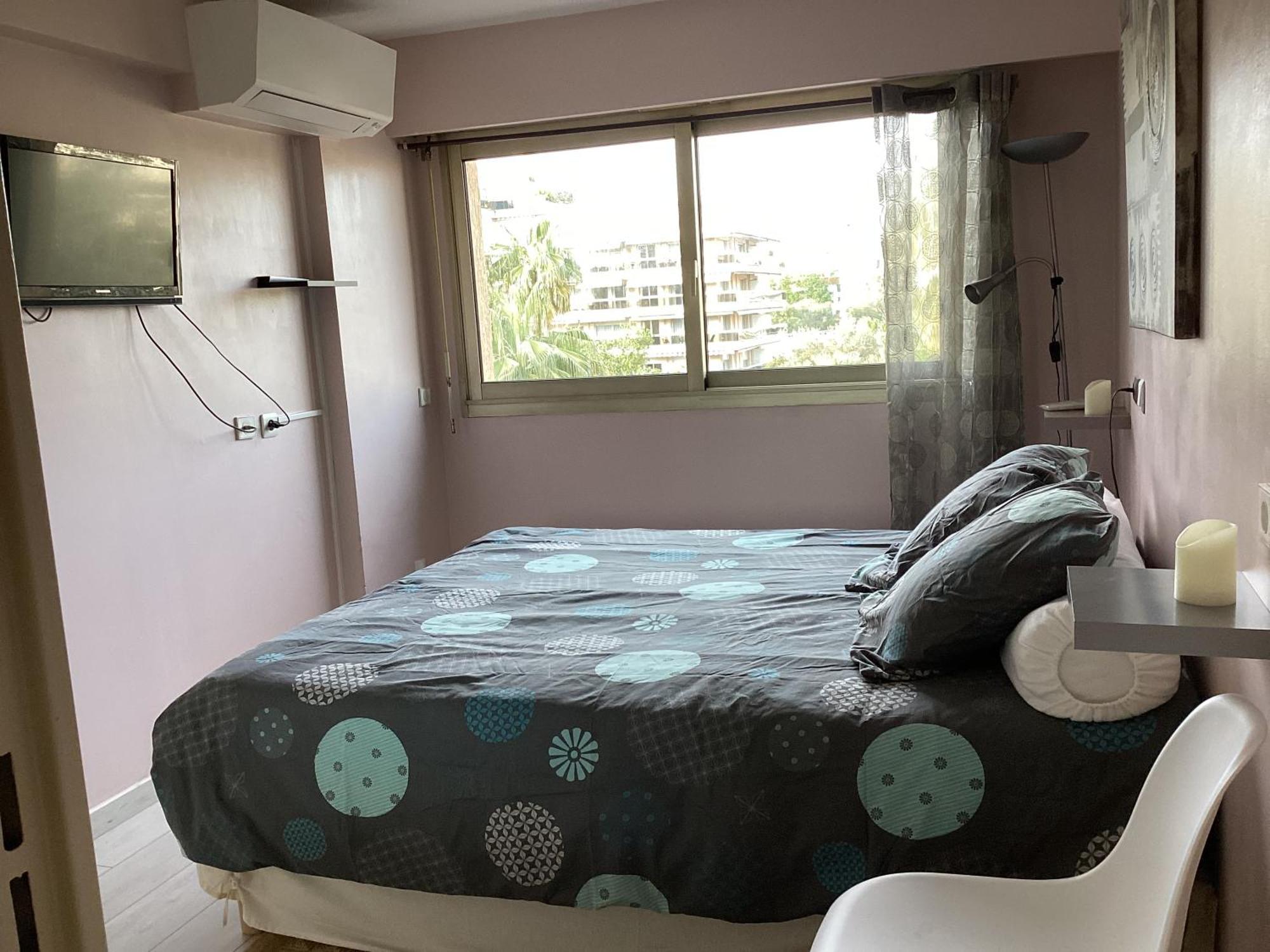 Appartement 2 Pieces Meubles A Juan Les Pins Antibes Exteriér fotografie