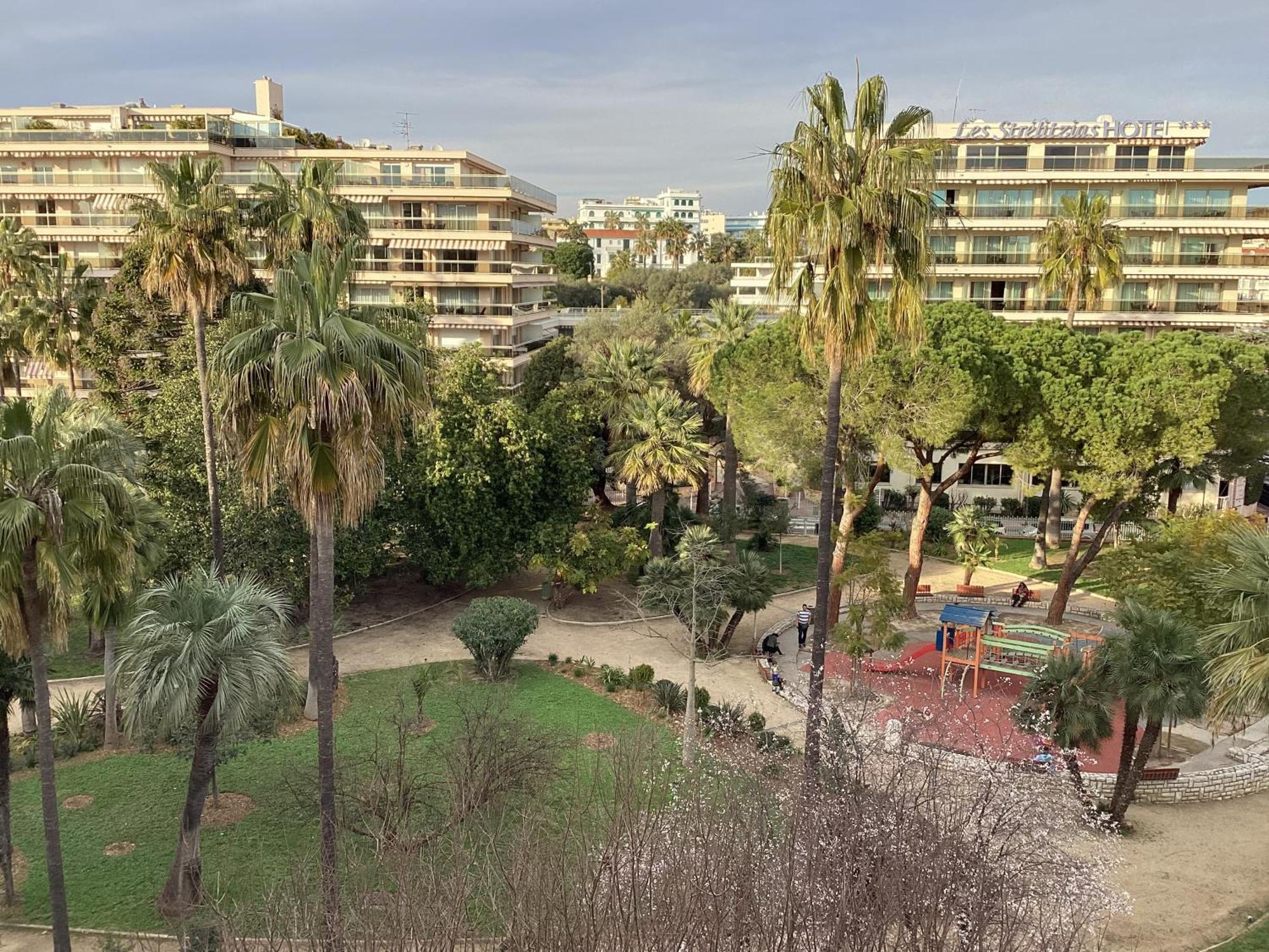 Appartement 2 Pieces Meubles A Juan Les Pins Antibes Exteriér fotografie